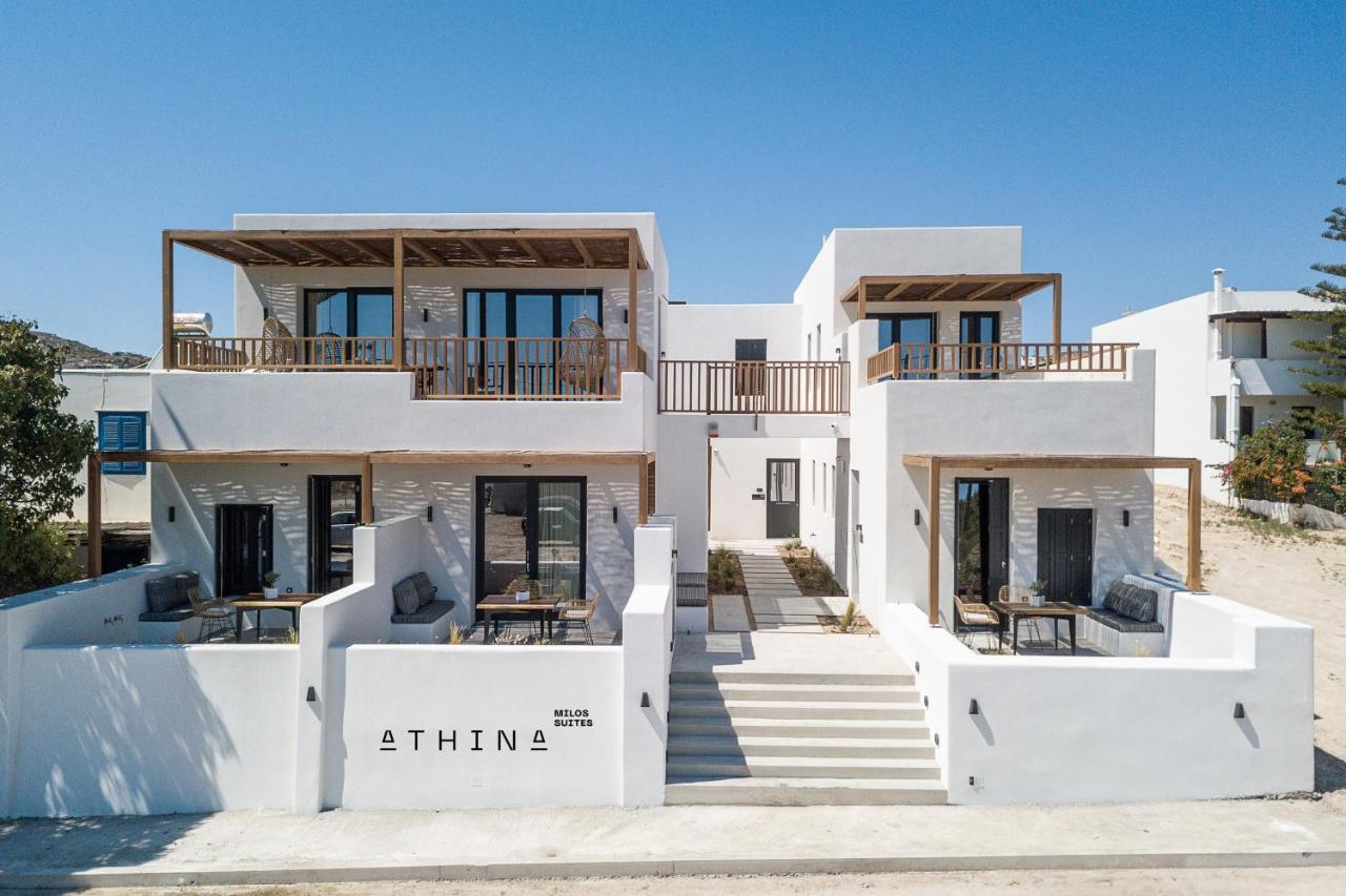 Athina Milos Suites Adamantas  Exterior photo